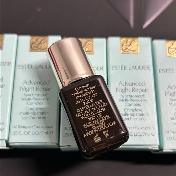 5x7ml Estee Lauder night repair serum set - Picture 3 of 6